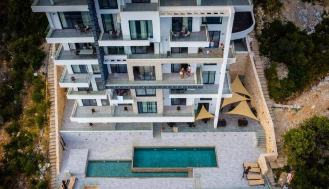 Planet Apartments Bar Exterior photo